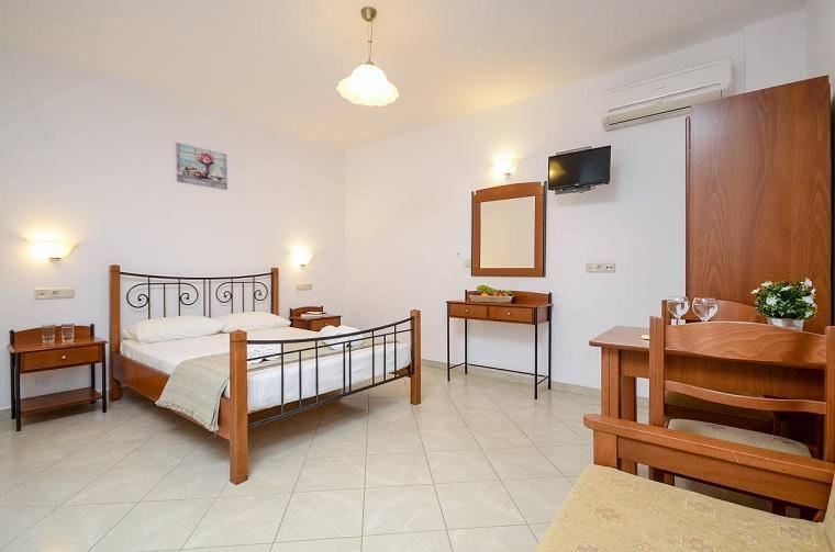 Asterias Studios Agia Anna  Luaran gambar