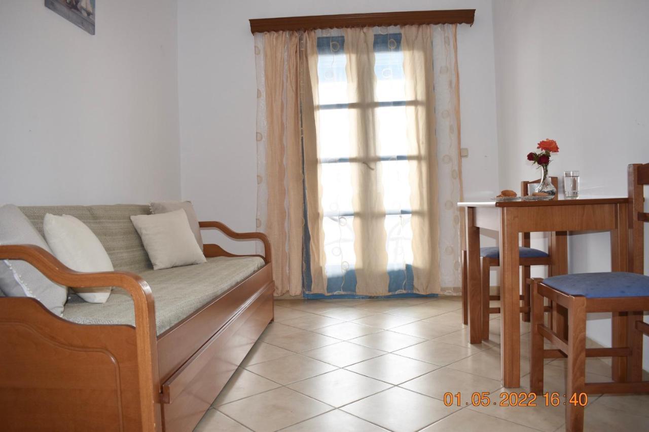 Asterias Studios Agia Anna  Luaran gambar